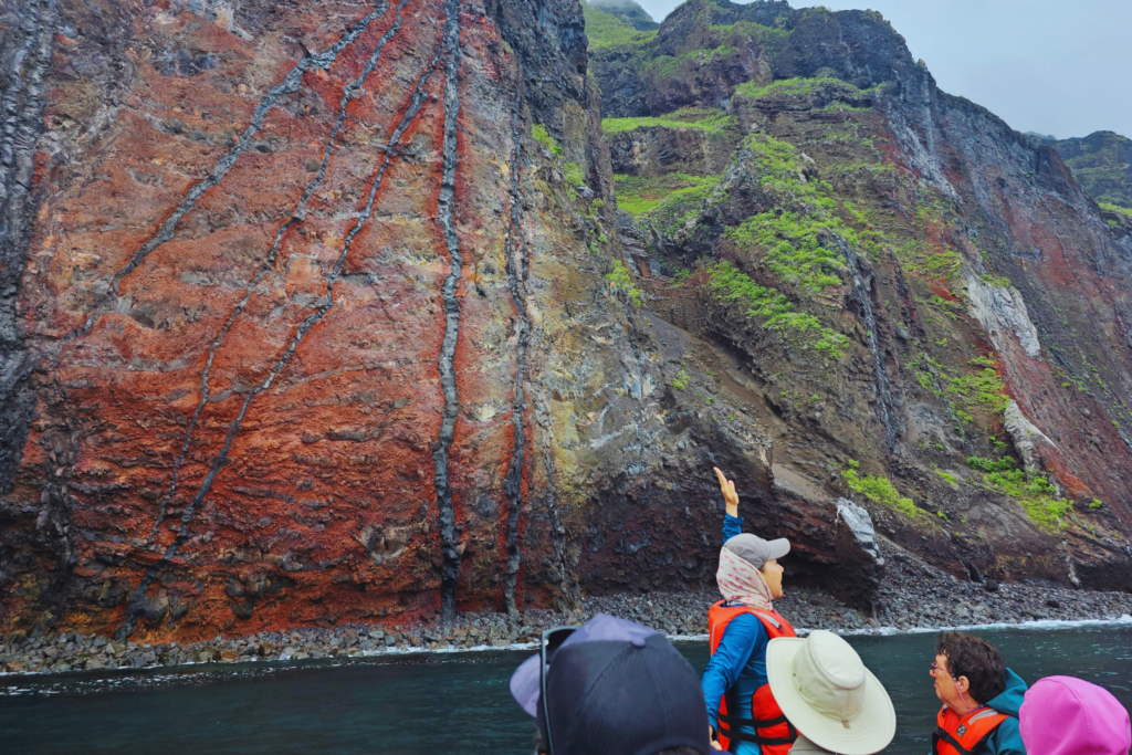 Tour on dingy